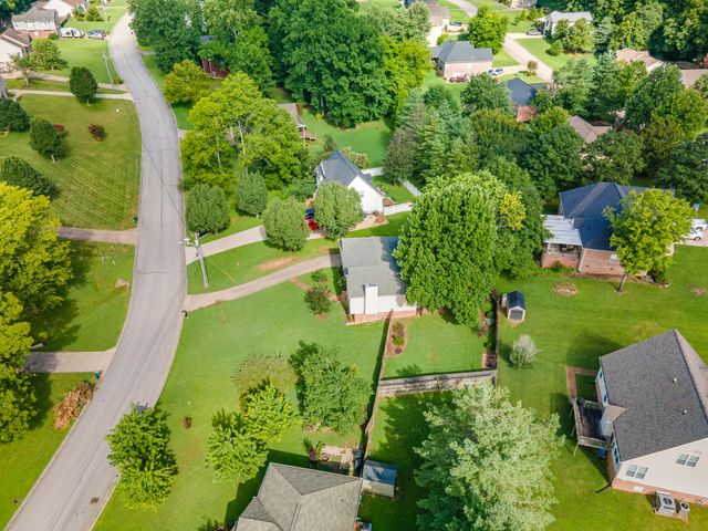 107 Timberland Dr, Columbia, TN 38401