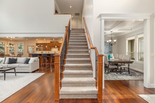 1536 E Daylesford Dr, Eagle, ID 83616