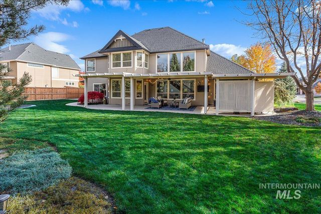 1536 E Daylesford Dr, Eagle, ID 83616