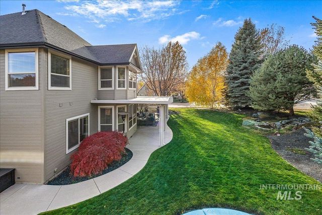 1536 E Daylesford Dr, Eagle, ID 83616