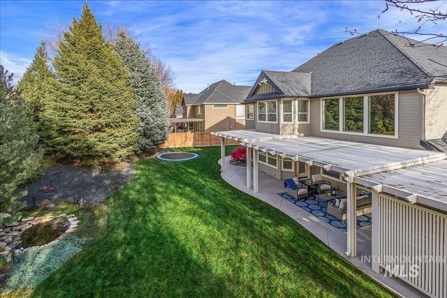 1536 E Daylesford Dr, Eagle, ID 83616