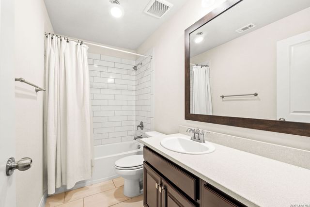 12123 Buckaroo Ranch, San Antonio, TX 78254