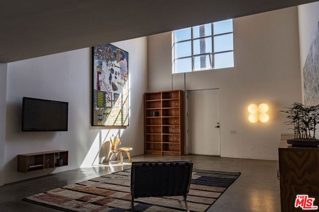 1643 12th Street 2, Santa Monica, CA 90404