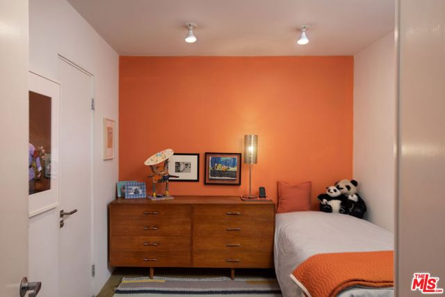 1643 12th Street 2, Santa Monica, CA 90404
