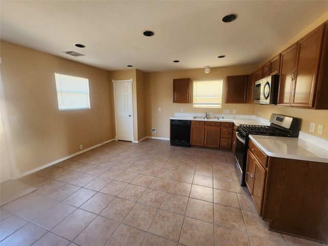 3414 Dartmouth Field Lane, Fresno, TX 77545