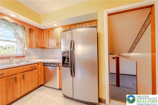 3552 Lord Byron Drive, Bethlehem City, PA 18017