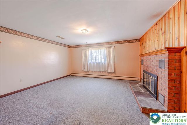 3552 Lord Byron Drive, Bethlehem City, PA 18017