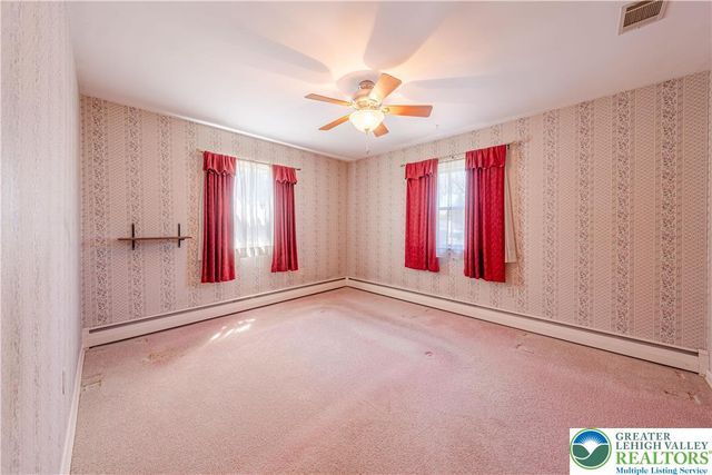 3552 Lord Byron Drive, Bethlehem City, PA 18017