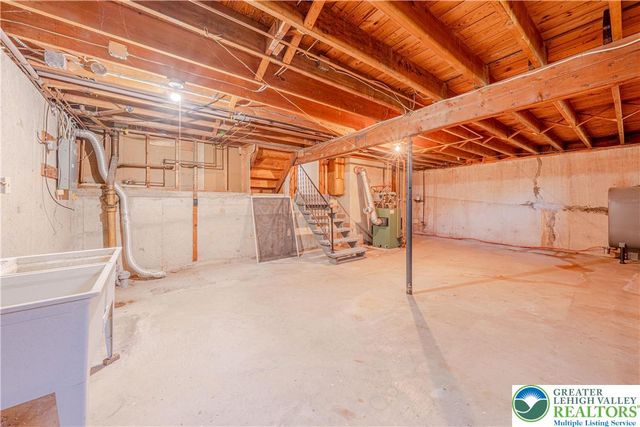 3552 Lord Byron Drive, Bethlehem City, PA 18017