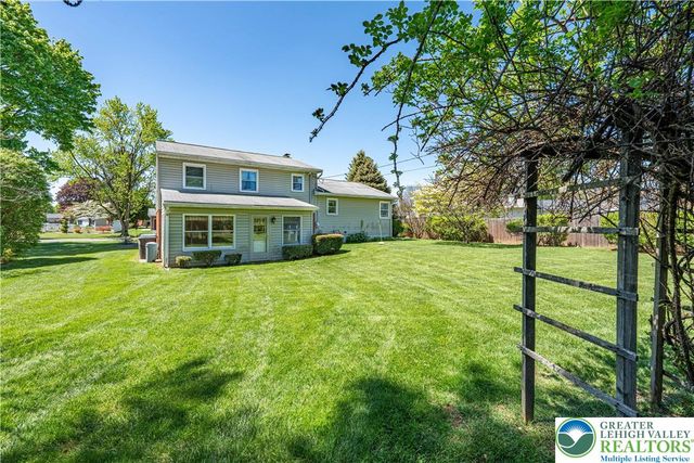 3552 Lord Byron Drive, Bethlehem City, PA 18017