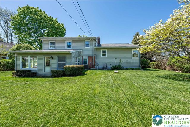 3552 Lord Byron Drive, Bethlehem City, PA 18017