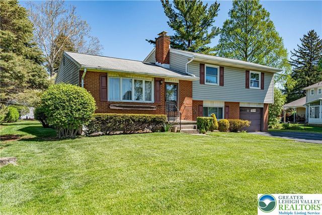 3552 Lord Byron Drive, Bethlehem City, PA 18017