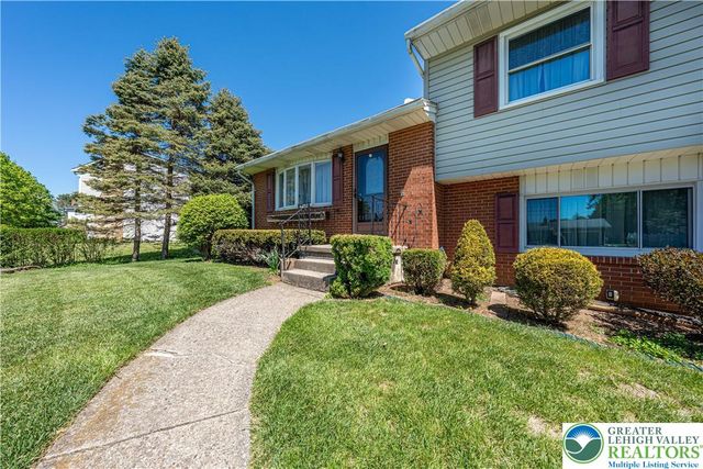 3552 Lord Byron Drive, Bethlehem City, PA 18017
