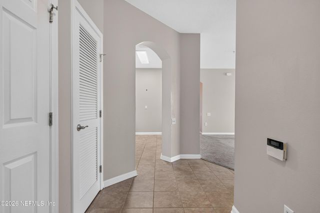 7990 BAYMEADOWS Road E 404, Jacksonville, FL 32256