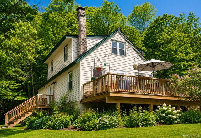 145 White Roe Lake Road, Livingston Manor, NY 12758