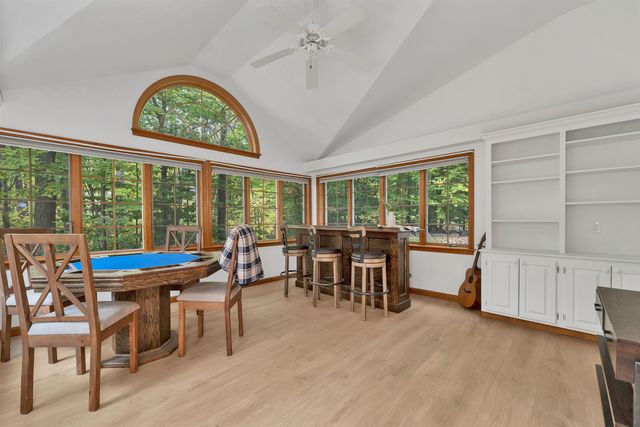 7 Loon Street, Wolfeboro, NH 03894
