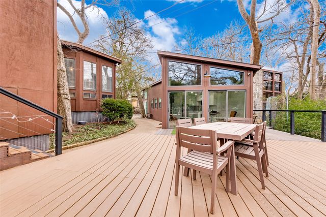 9026 San Leandro Drive, Dallas, TX 75218