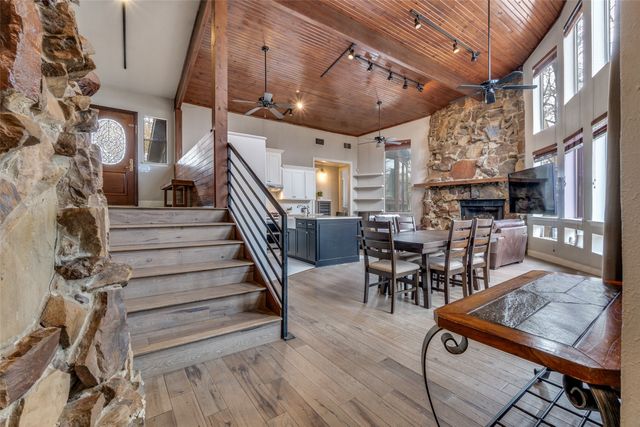 9026 San Leandro Drive, Dallas, TX 75218