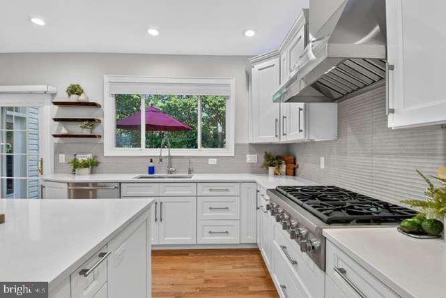 15309 CHINABERRY ST, Gaithersburg, MD 20878