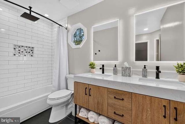 15309 CHINABERRY ST, Gaithersburg, MD 20878