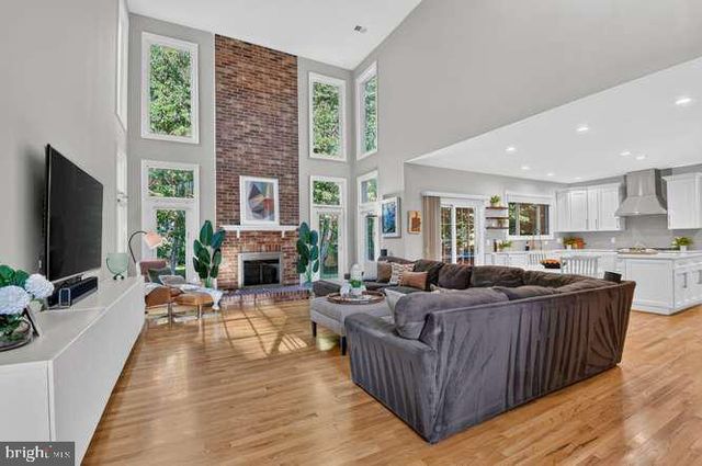 15309 CHINABERRY ST, Gaithersburg, MD 20878
