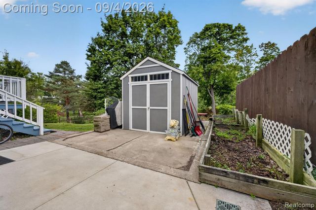 300 N Mill Street, Clio, MI 48420