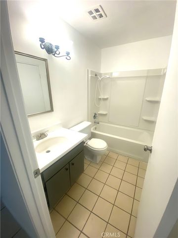 1463 W Cypress, San Dimas, CA 91773