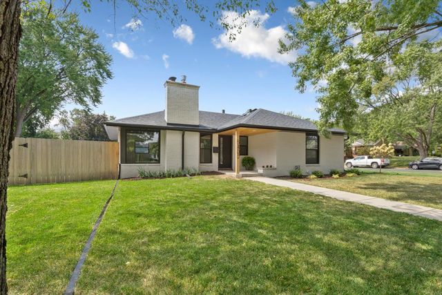 5400 Richmond Lane, Edina, MN 55436