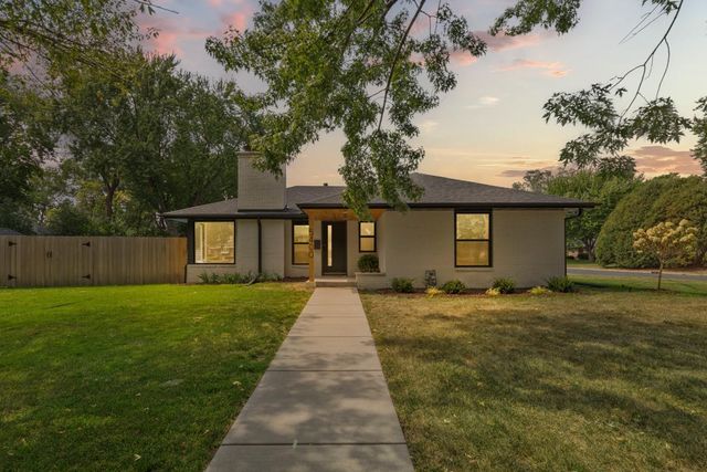 5400 Richmond Lane, Edina, MN 55436