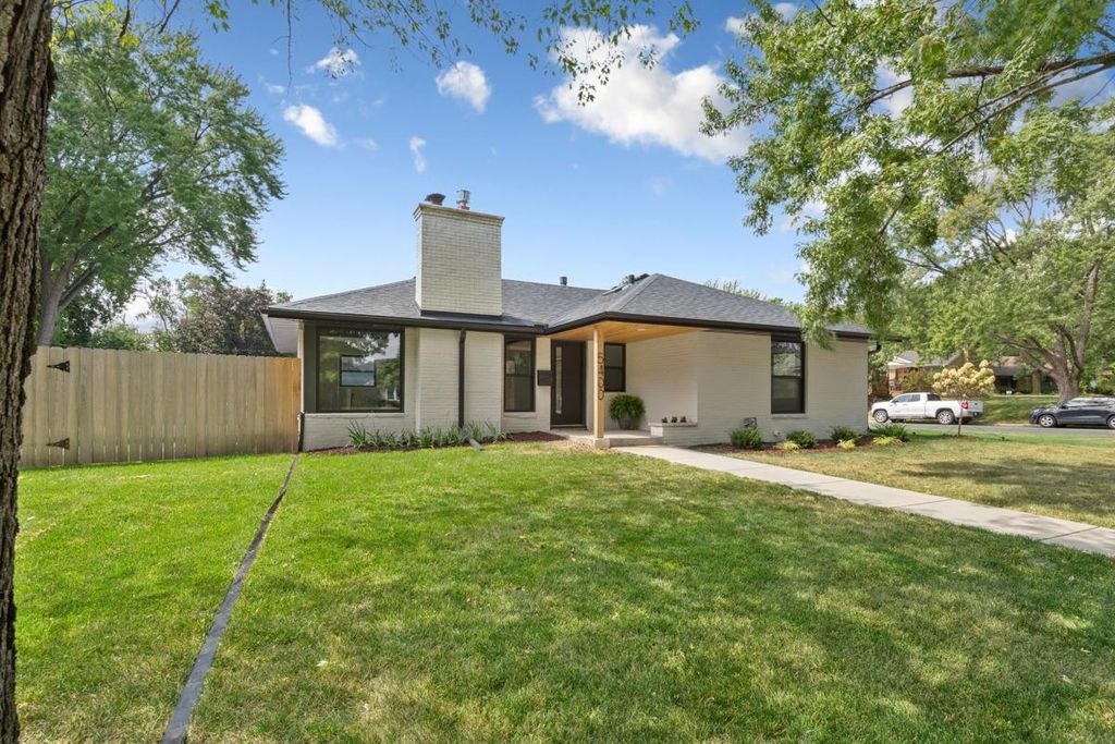 5400 Richmond Lane, Edina, MN 55436 — photo 2