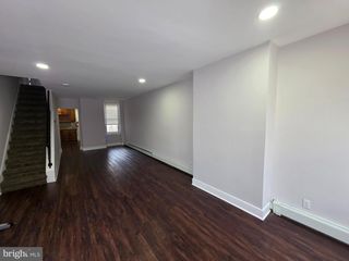 930 S CLINTON AVE, Trenton, NJ 08611
