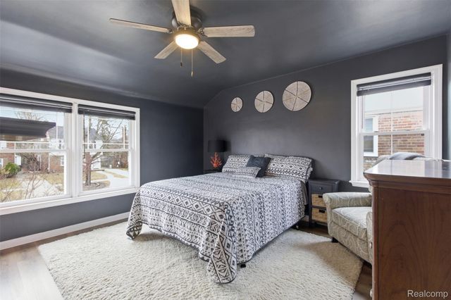 16855 Strathmoor Street, Detroit, MI 48235