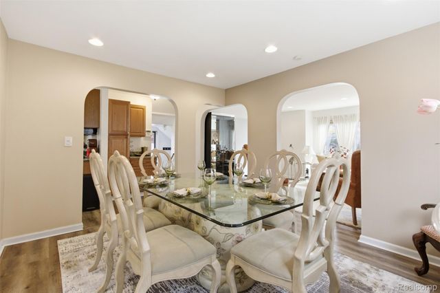 16855 Strathmoor Street, Detroit, MI 48235