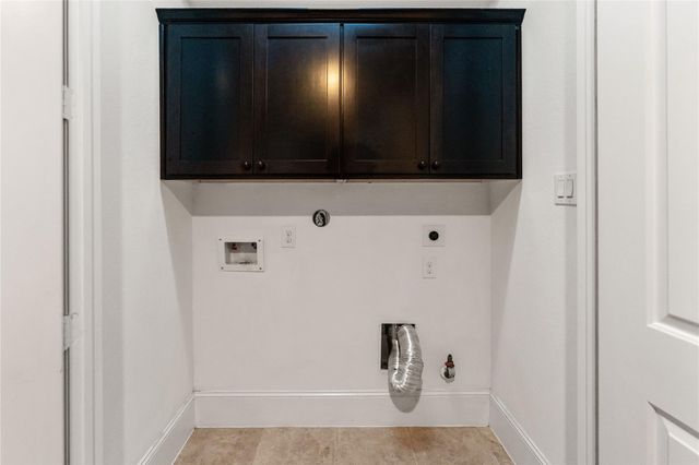 2720 Church Wood Drive, Houston, TX 77082