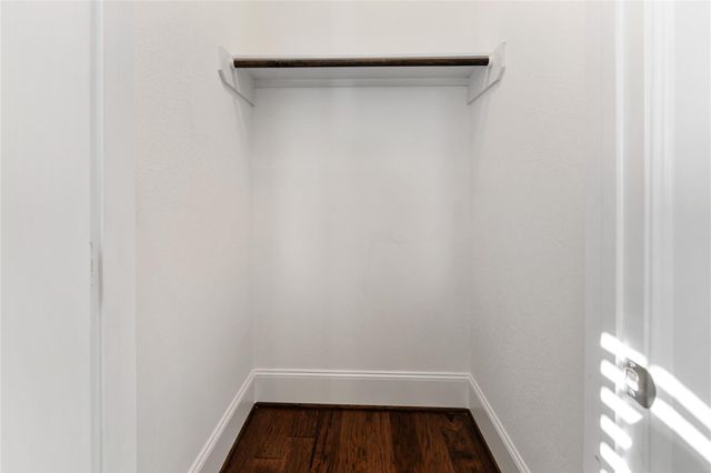 2720 Church Wood Drive, Houston, TX 77082