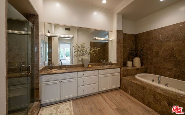 16658 Calle Brittany, Pacific Palisades (los Angeles), CA 90272