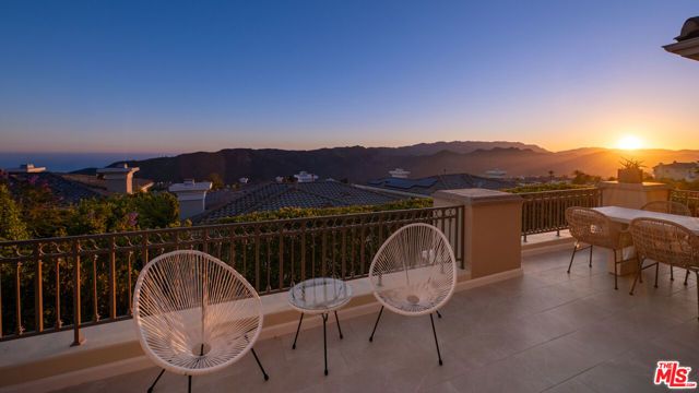 16658 Calle Brittany, Pacific Palisades (los Angeles), CA 90272