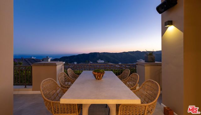 16658 Calle Brittany, Pacific Palisades (los Angeles), CA 90272