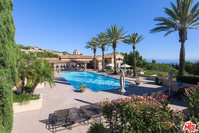 16658 Calle Brittany, Pacific Palisades (los Angeles), CA 90272