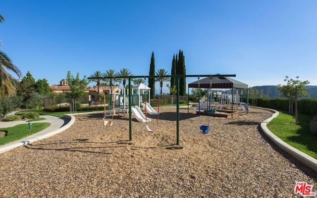 16658 Calle Brittany, Pacific Palisades (los Angeles), CA 90272