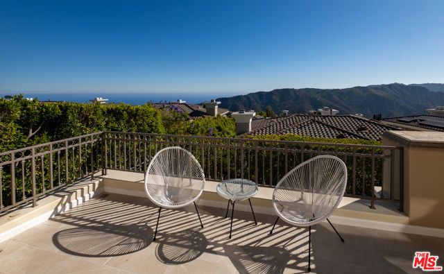 16658 Calle Brittany, Pacific Palisades (los Angeles), CA 90272