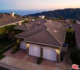 16658 Calle Brittany, Pacific Palisades (los Angeles), CA 90272