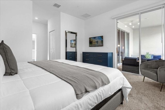 8899 CABOT CLIFFS DRIVE 104, Davenport, FL 33896