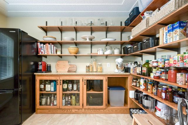 7901 Bristol Road, Woodbury, MN 55125