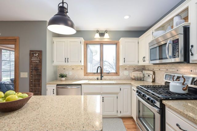 7901 Bristol Road, Woodbury, MN 55125