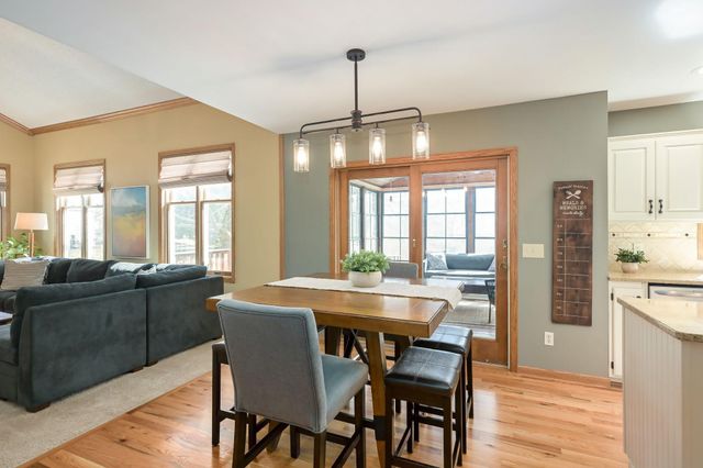 7901 Bristol Road, Woodbury, MN 55125