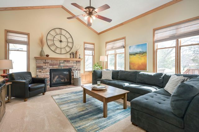 7901 Bristol Road, Woodbury, MN 55125