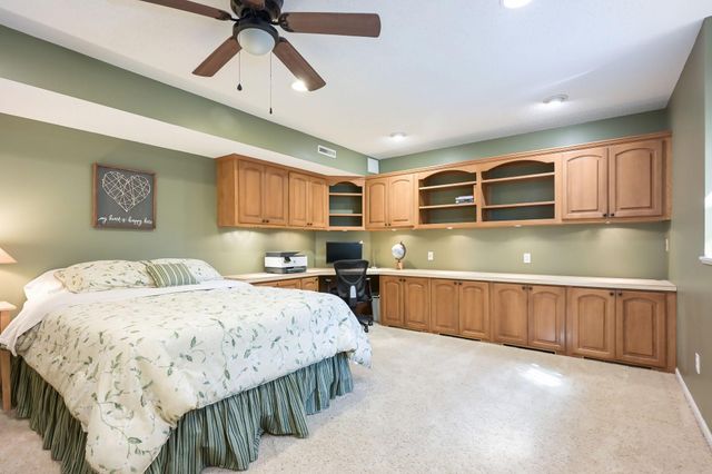 7901 Bristol Road, Woodbury, MN 55125