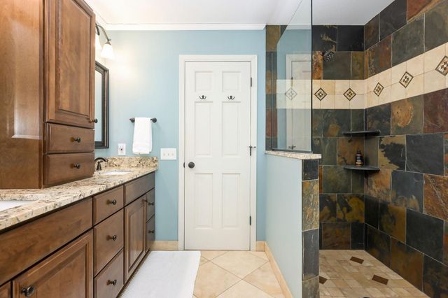 7901 Bristol Road, Woodbury, MN 55125