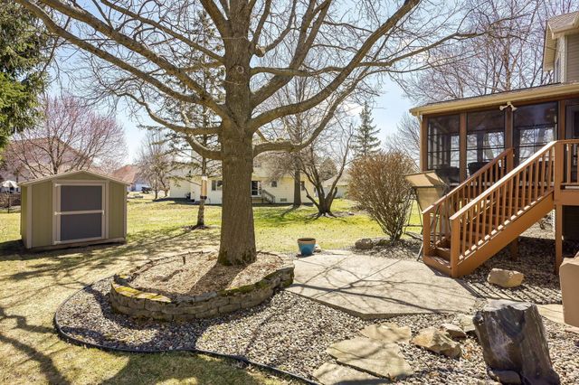 7901 Bristol Road, Woodbury, MN 55125